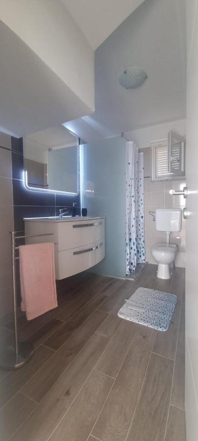 Apartmani Lanterna Krk Town Zewnętrze zdjęcie
